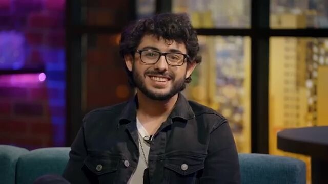 CARRY MINATI ROAST ON THE THUGESH SHOW SEASON FINALE! ‪@CarryMinati‬