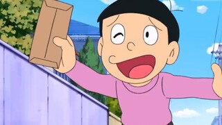 Nobita membuat permintaan dengan Palu Pengharap Masalah, tetapi akhirnya kehilangan uang