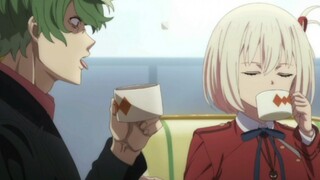 Green hair stole home! Are they drinking coffee together? Takina, go back to town~థ౪థ