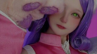cosplayer manis