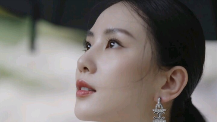 Liu Shishi is so contented among the mountains and rivers, it’s definitely a Taizhou tourism promoti