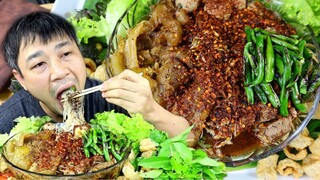 ก๋วยเตี๋ยวเนื้อเอ็นตุ๋นน้ำตก กินกับพริกเผาจิ้มกะปิ แซ่บคักหลาย -20/7/2021-