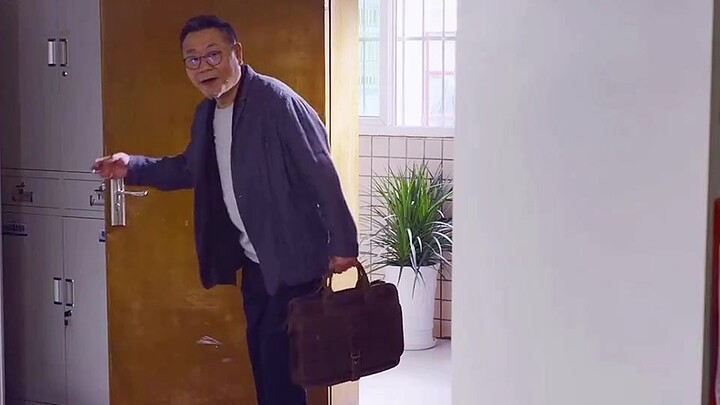 การได้ชมนักแสดงอาวุโสแสดงร่วมกันนั้นน่าสนุกมาก!