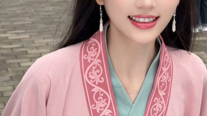มินมินนึกถึงอะไรบางอย่าง