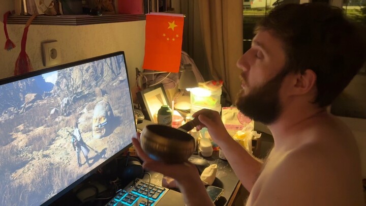 The Frenchman played this and kept banging his bowl and chanting for more than ten minutes.