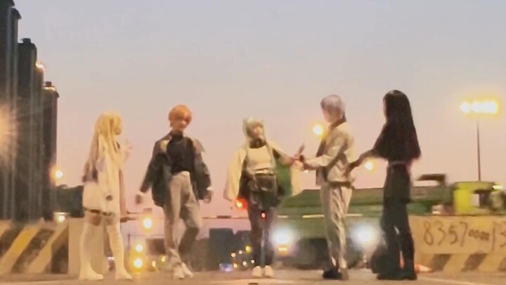 I danced Rumor on the street at sunset