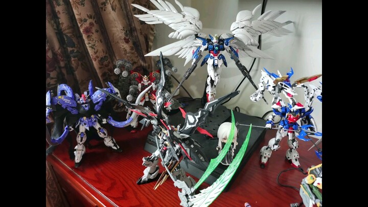 Finally got together the five Gundam w bodies that I think are the most handsome