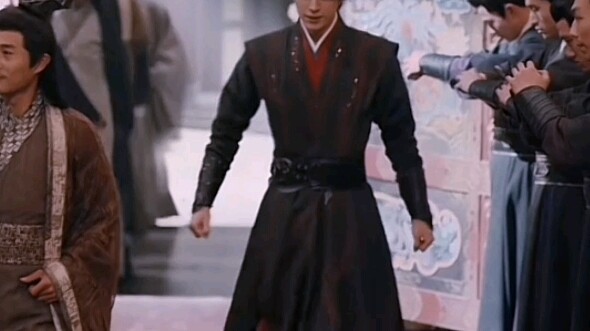 My favorite outfit in the whole drama. Unfortunately I only wore it once.