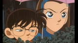 Sonoko và Conan liên hợp theo dõi Ran đi với chàng trai khác