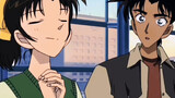 Heiji chỉ thích hai người trong đời... và sau đó phát hiện ra họ là cùng một người