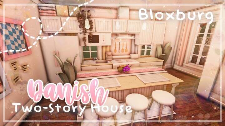 Roblox Bloxburg - Danish Two-Story Family House - Minami Oroi