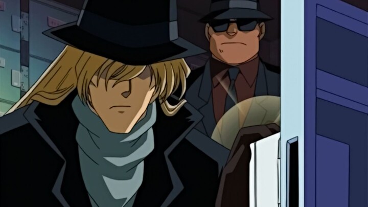 Gin: Sorry, I’m an undercover agent