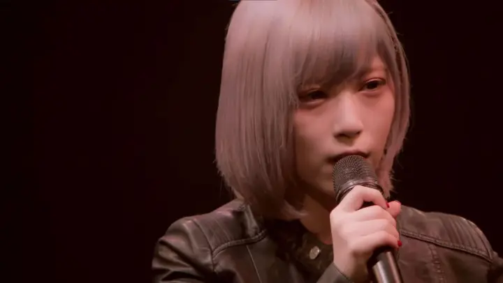 ReoNa performs "Forget-Me-Not" live