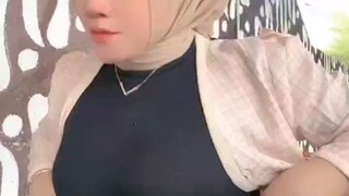 Tante hijab gak ada obeng