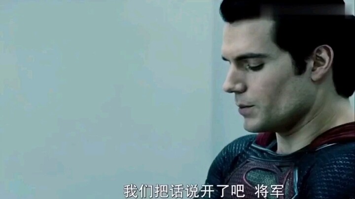 The scenes of Superman's Man of Steel have a strong sense of oppression and immersion