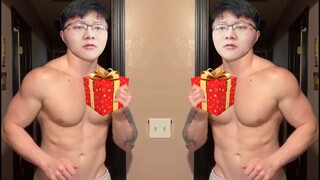 圈圈送喵喵的两周年礼物