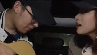 Jika Anda bermain gitar dan bernyanyi