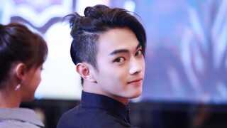 Interview clip of Wu Jinyan and Xu Kai, the two of them have great tacit understanding