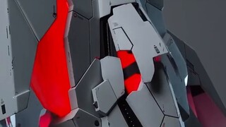 Gundam ini sebenarnya biaya pengirimannya lebih dari seribu...? ?