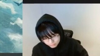 [Pingzijun152] "Who can play canned laughter live?" Pingzi reads "A Book Teaches You How to Become a