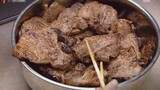 The steak is so delicious, it's fun to eat it in a pot