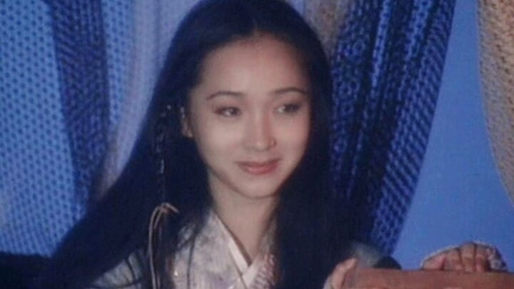 她好像山野间的精灵，空灵飘逸又诡魅神秘 【林乃桢】