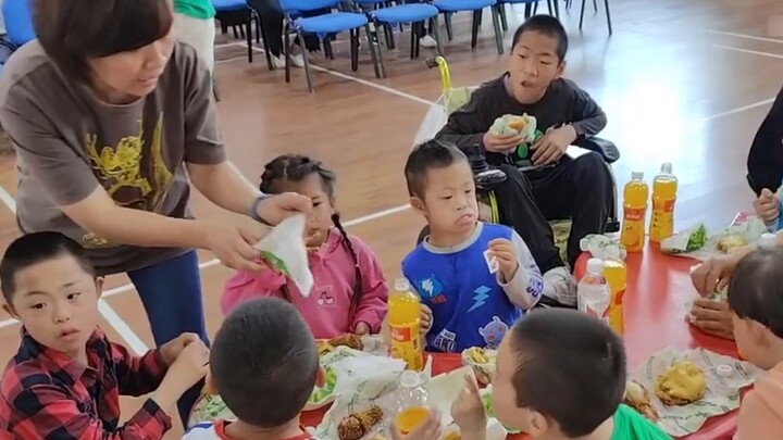 Miliki terang, teruskan terang, dan kita akan terus berangkat...