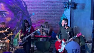 Kamikazee girlfriend