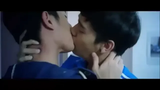Asian Gay Kiss 27 Thai Blu บิ๋ม ปภังกร & หลวงสโลเดสาย อนุปาร์ตี - Water Boy