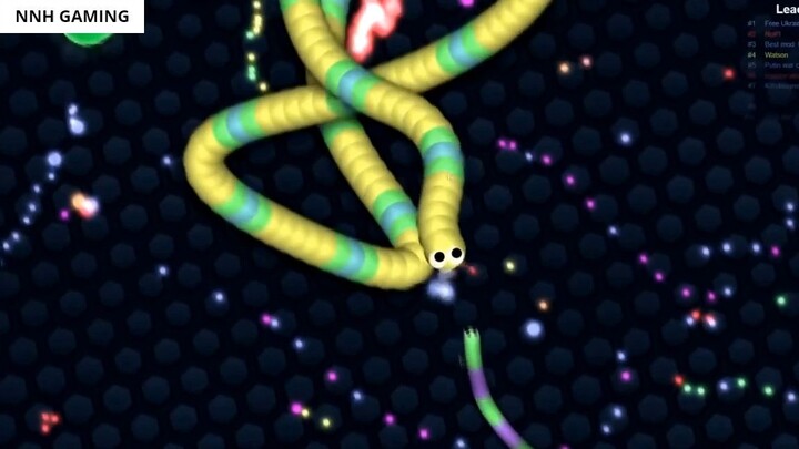 Slither.io 1 Hacker Tiny Snake vs Giant Pro Snakes Epic Slitherio Gameplay 12