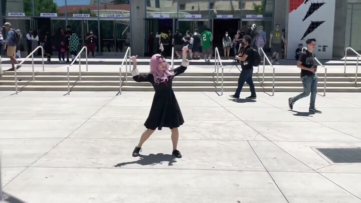 千花ちゃんコスプレで『DADDY DADDY DO』踊ってみた【かぐや様は告らせたい】Love is War Cosplay Public Dance at FANIME