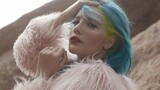 Halsey - 'Hold Me Down' Live Performance