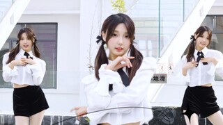 Tôi thường ghét khuôn mặt tròn của mình cho đến khi bạn nói nó thật dễ thương˶˃ ᵕ ˂˶