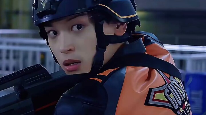 นี่น่าจะเป็นการต่อสู้ขนาดจริงที่ดีที่สุดของยุคใหม่