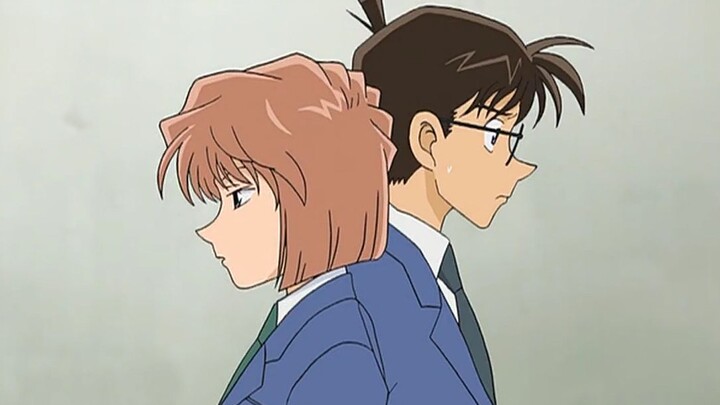 Conan and Ai I We should be considered childhood sweethearts, right?