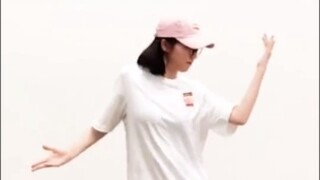 女孩子帅起来不得了！李子璇《不惧！浪》舞力全开