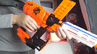 [Play NERF #11 at Zero] Hand speed determines the upper limit! NERF Zombie Strike Zombie Biter Toy R