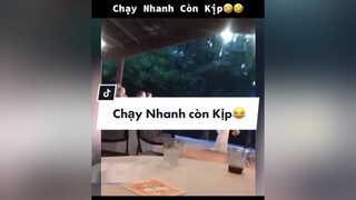 Chạy Mất Cả Dép😂😂😂 smile memes hài funny hàihước funnyvideos wedding