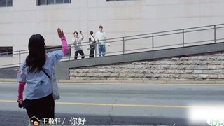 [Dewasa Bahagia Shen Yue] Haha... berpura-pura menjadi pejalan kaki untuk bertemu dengan Yueyue sang