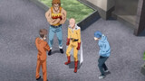 The gangster wanted to test his strength and went to find Saitama, but he didn't expect it to be a f