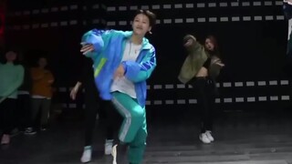 刘雨昕XIN-练习室