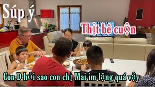 Thịt bê cuộn sốt rau củ/con D hỏi anh Louis lớn sao anh im lặng vậy/Ẩm thực Việt nam/Cuộc sống pháp