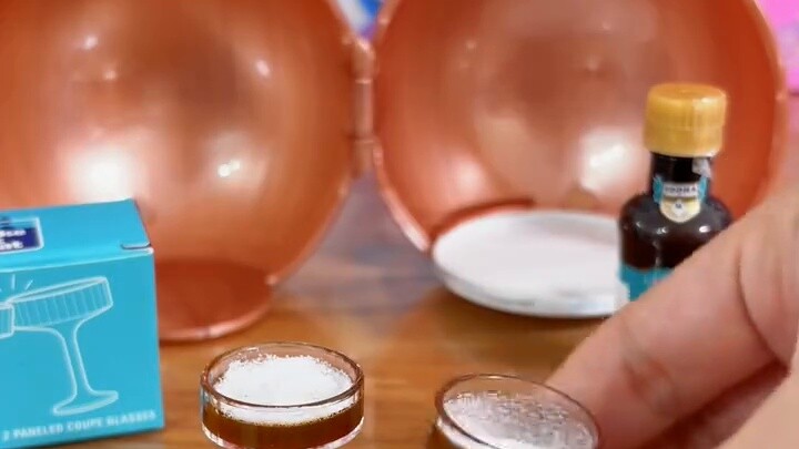 Mini cocktail balls, what could possibly go wrong?