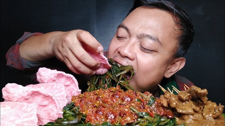 MAKAN RUJAK KANGKUNG + SATE MADURA.. NIKMAT PEDASNYA BIKIN MELEK..!!