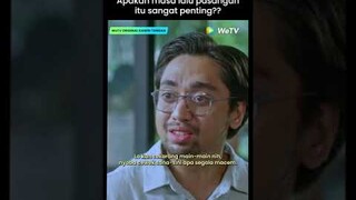 Apakah masa lalu itu penting gess? 🤔 #WeTVOriginalKawinTangan #RezaRahardian #MikhaTambayong #shorts