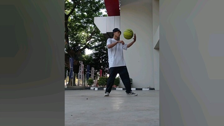 Dance Freestyle BasketBall 🏀  | Song Flying High by JKT48