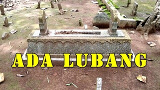 bersih2 makam ternyata ada lubang