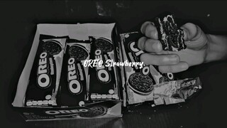Camilan Oreo Strawberry