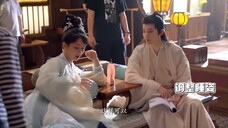 杨紫片场太可爱了!片场和邓为大秀舞姿转圈圈,逗得导演直跺脚!