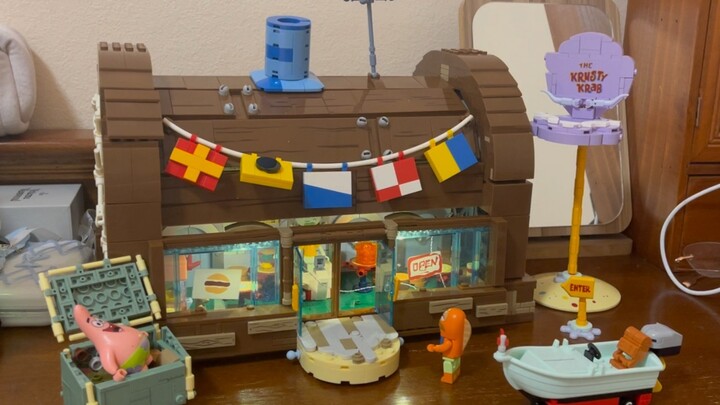 ความทรงจำวัยเด็ก! เล่นกับบุคลิกของเด็กเพื่อสร้างร้านอาหาร Krusty Krab——